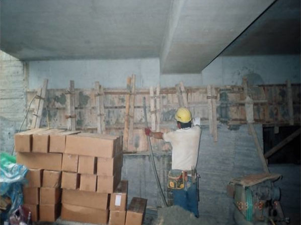 無收縮水泥逆打灌漿